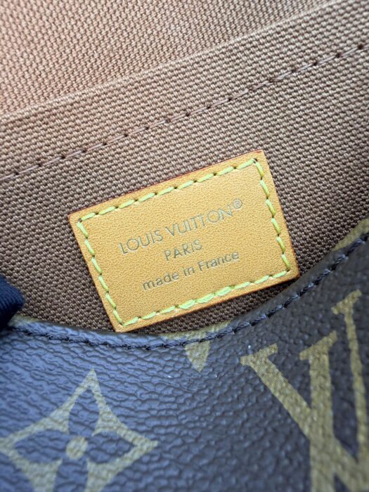 루이비통 사첼 웨어러블 월릿 M26805 레플리카 미러급 SA급 S급 고퀄리티 최상급 하이엔드 가방 [남성여성공용] 14