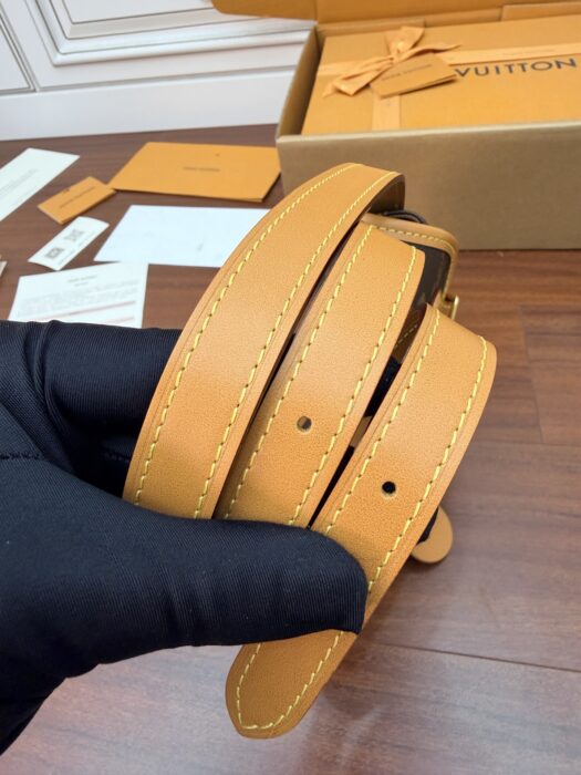 루이비통 사첼 웨어러블 월릿 M26805 레플리카 미러급 SA급 S급 고퀄리티 최상급 하이엔드 가방 [남성여성공용] 13