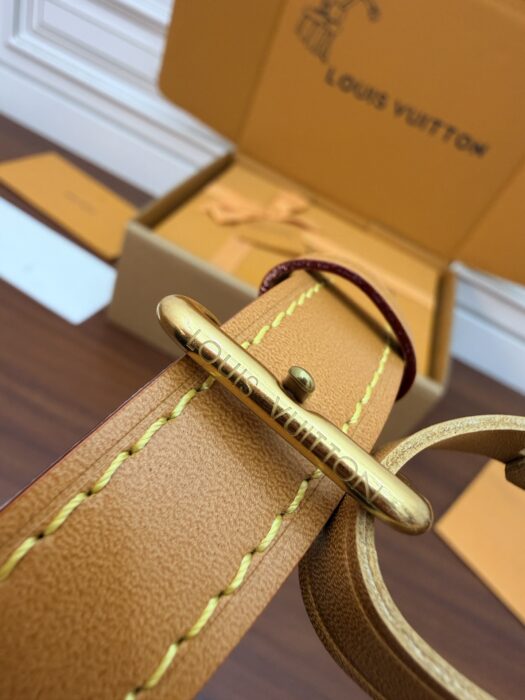 루이비통 사첼 웨어러블 월릿 M26805 레플리카 미러급 SA급 S급 고퀄리티 최상급 하이엔드 가방 [남성여성공용] 12