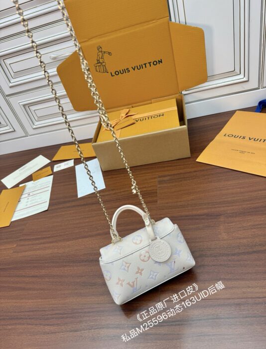 루이비통 나노 마들렌 M25596 레플리카 미러급 SA급 S급 고퀄리티 최상급 하이엔드 가방 [여성] 5