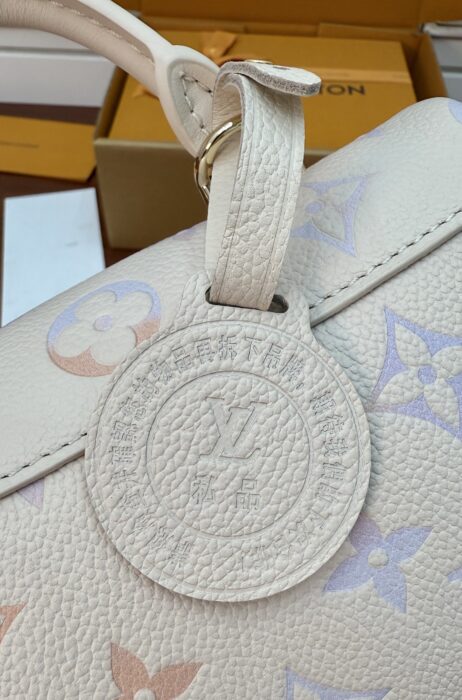 루이비통 나노 마들렌 M25596 레플리카 미러급 SA급 S급 고퀄리티 최상급 하이엔드 가방 [여성] 14