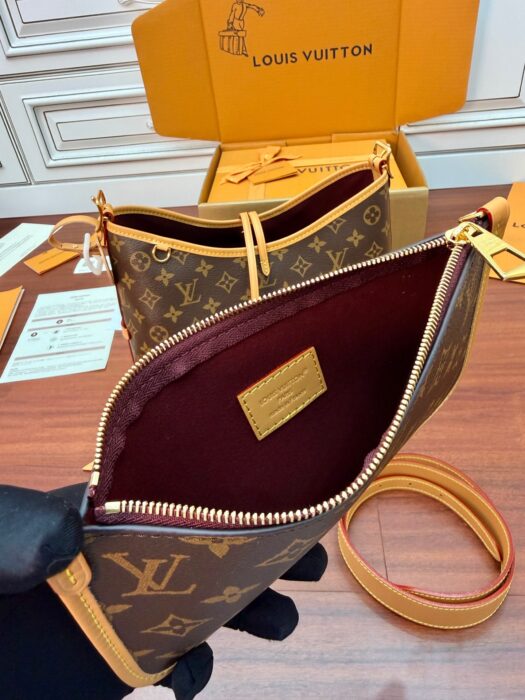 루이비통 캐리올 PM 모노그램 M46203 레플리카 미러급 SA급 S급 고퀄리티 최상급 하이엔드 가방 [여성] 8