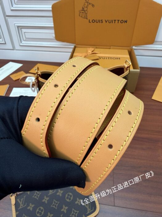 루이비통 캐리올 PM 모노그램 M46203 레플리카 미러급 SA급 S급 고퀄리티 최상급 하이엔드 가방 [여성] 16