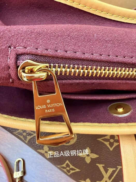 루이비통 캐리올 PM 모노그램 M46203 레플리카 미러급 SA급 S급 고퀄리티 최상급 하이엔드 가방 [여성] 18