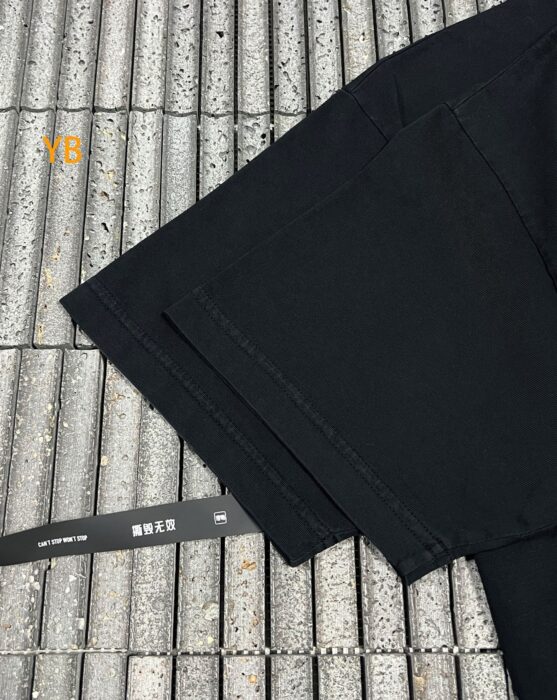 구찌 핑크 모노그램 반팔티 블랙 레플리카 미러급 SA급 S급 고퀄리티 하이엔드 최상급 의류 [남성여성공용] 11