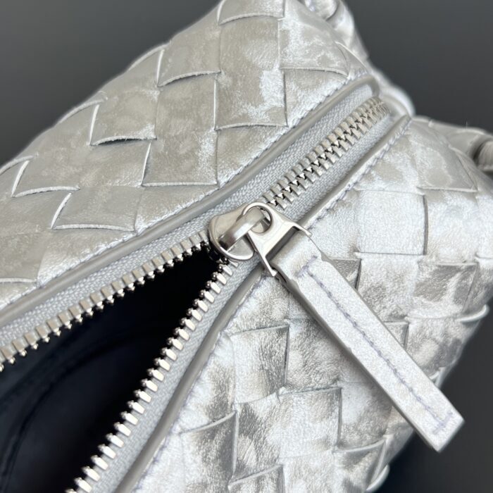 보테가베네타 탑 핸들 루프 백 빈티지 실버 796615 레플리카 미러급 SA급 S급 고퀄리티 최상급 하이엔드 가방 [여성] 7