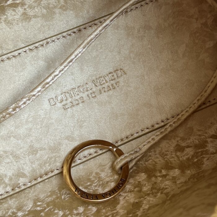 보테가베네타 탑 핸들 루프 백 빈티지 골드 796615 레플리카 미러급 SA급 S급 고퀄리티 최상급 하이엔드 가방 [여성] 9