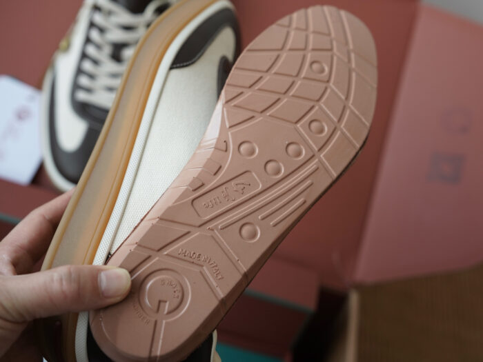 로로피아나 레더 트리밍 스니커즈 다크 브라운 남성용 레플리카 미러급 SA급 S급 고퀄리티 최상급 하이엔드 신발 [남성] 5