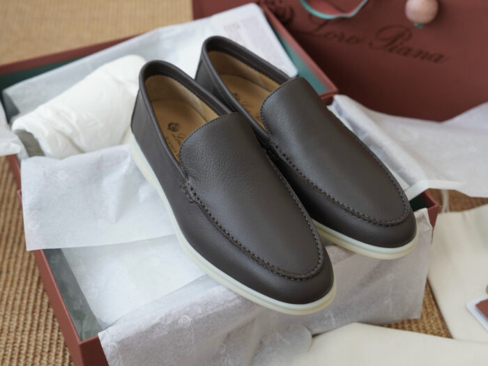 로로피아나 썸머 워크 레더 다크 브라운 로퍼 남성용 레플리카 미러급 SA급 S급 고퀄리티 최상급 하이엔드 신발 [남성]