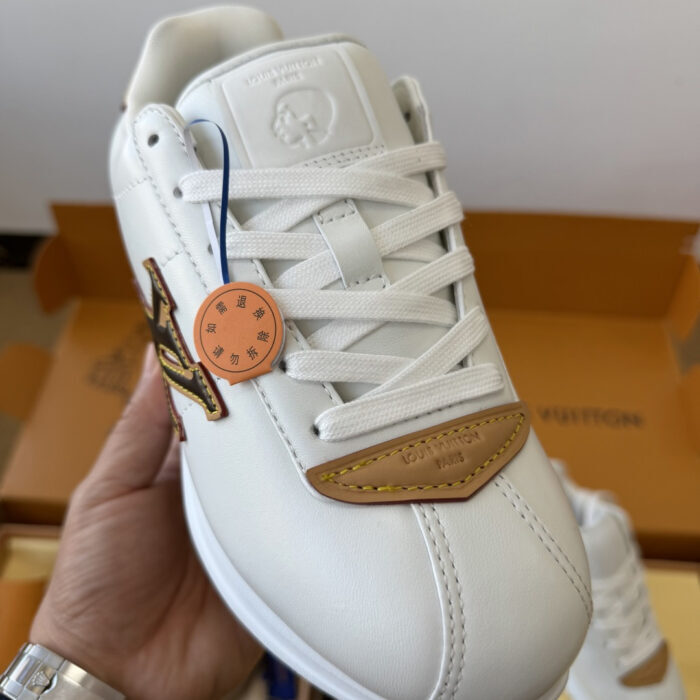 루이비통 x 니고 버터소프트 블랙 LV 스니커즈 커플 레플리카 미러급 SA급 S급 고퀄리티 최상급 하이엔드 신발 [남성여성공용] 4