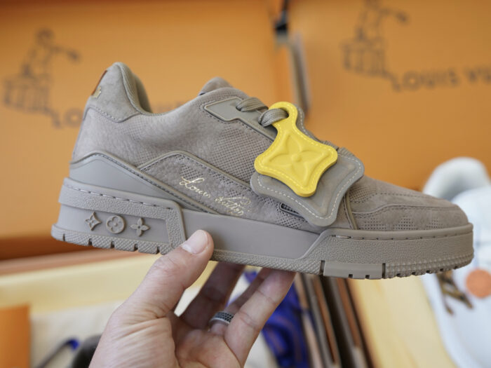 루이비통 LV 트레이너 스니커즈 토프 브라운 커플 레플리카 미러급 SA급 S급 고퀄리티 최상급 하이엔드 신발 [남성여성공용] 4