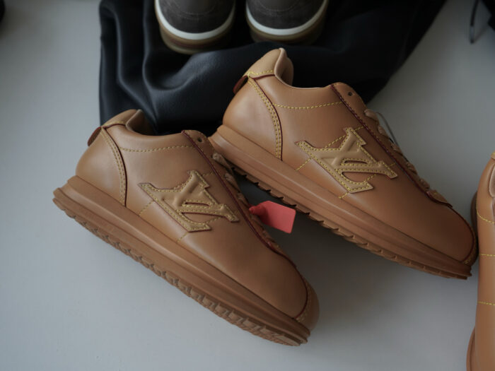 루이비통 x 니고 버터소프트 FW25 스니커즈 브라운 레플리카 미러급 SA급 S급 고퀄리티 최상급 하이엔드 신발 [남성여성공용] 5