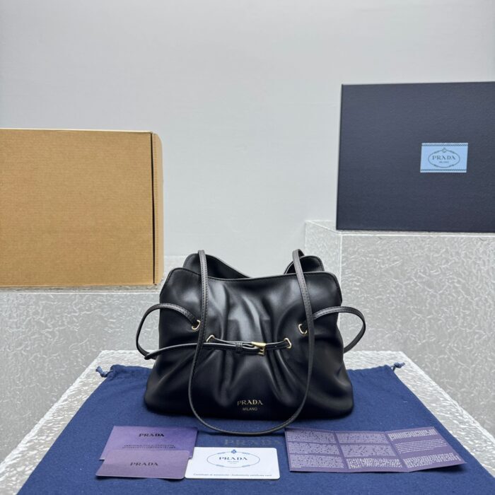 프라다 다다 나파 레더 백 블랙 레플리카 미러급 SA급 S급 고퀄리티 최상급 하이엔드 가방 [여성]