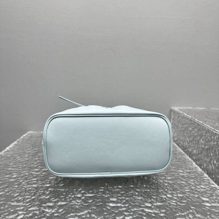 프라다 다다 나파 레더 백 하늘색 레플리카 미러급 SA급 S급 고퀄리티 최상급 하이엔드 가방 [여성] 7