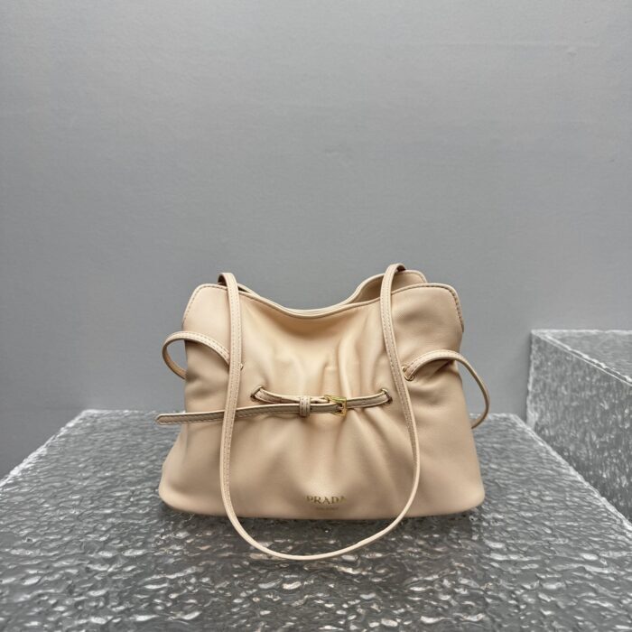 프라다 다다 나파 레더 백 누드 레플리카 미러급 SA급 S급 고퀄리티 최상급 하이엔드 가방 [여성] 4