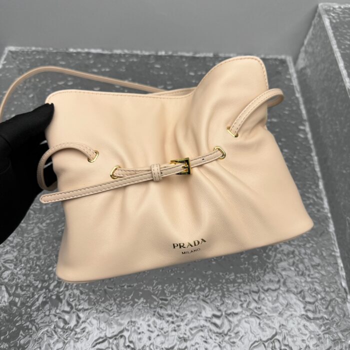 프라다 다다 나파 레더 백 누드 레플리카 미러급 SA급 S급 고퀄리티 최상급 하이엔드 가방 [여성] 8