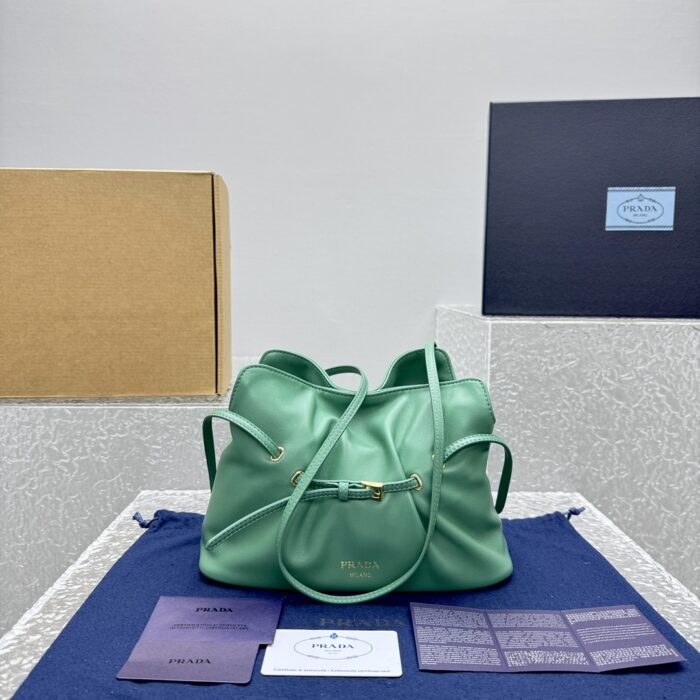 프라다 다다 나파 레더 백 그린 레플리카 미러급 SA급 S급 고퀄리티 최상급 하이엔드 가방 [여성] 2