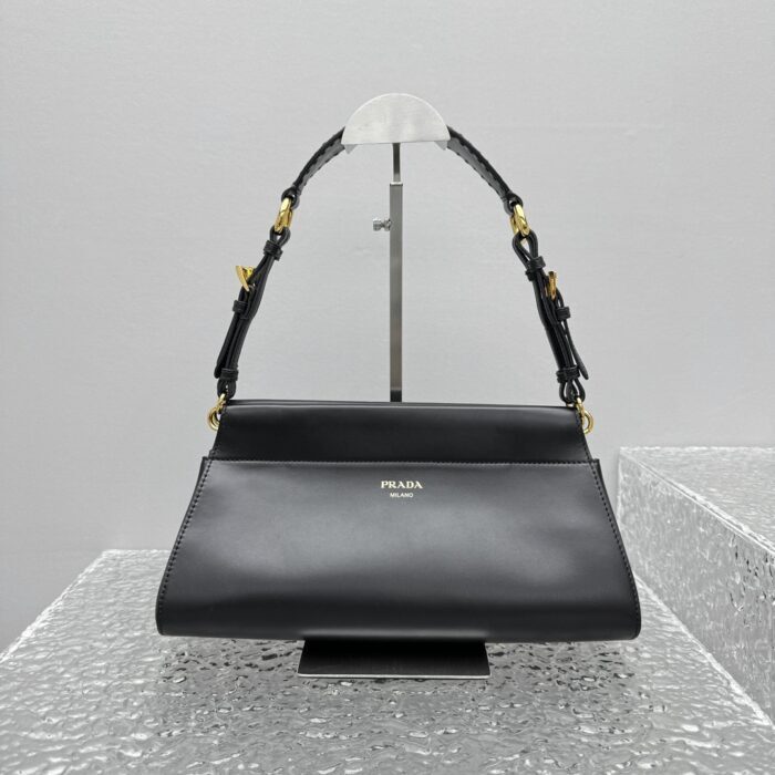 프라다 레더 핸드백 블랙 레플리카 미러급 SA급 S급 고퀄리티 최상급 하이엔드 가방 [여성] 2