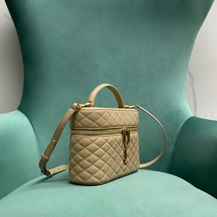 생로랑 램스킨 소재의 GABY 라지 배니티 백 851572 베이지 레플리카 미러급 SA급 S급 고퀄리티 최상급 하이엔드 가방 [여성] 4