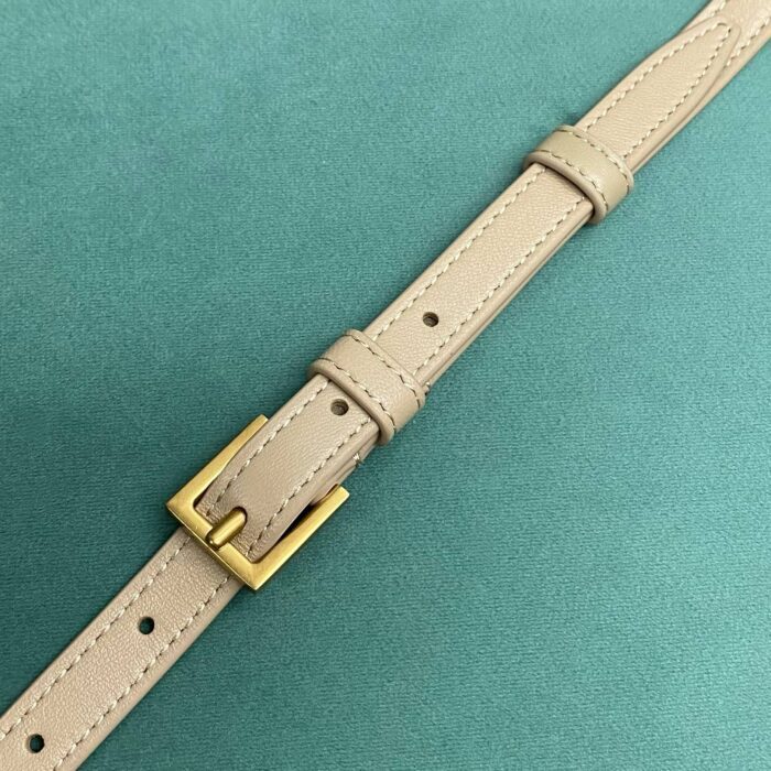 생로랑 램스킨 소재의 GABY 라지 배니티 백 851572 베이지 레플리카 미러급 SA급 S급 고퀄리티 최상급 하이엔드 가방 [여성] 8