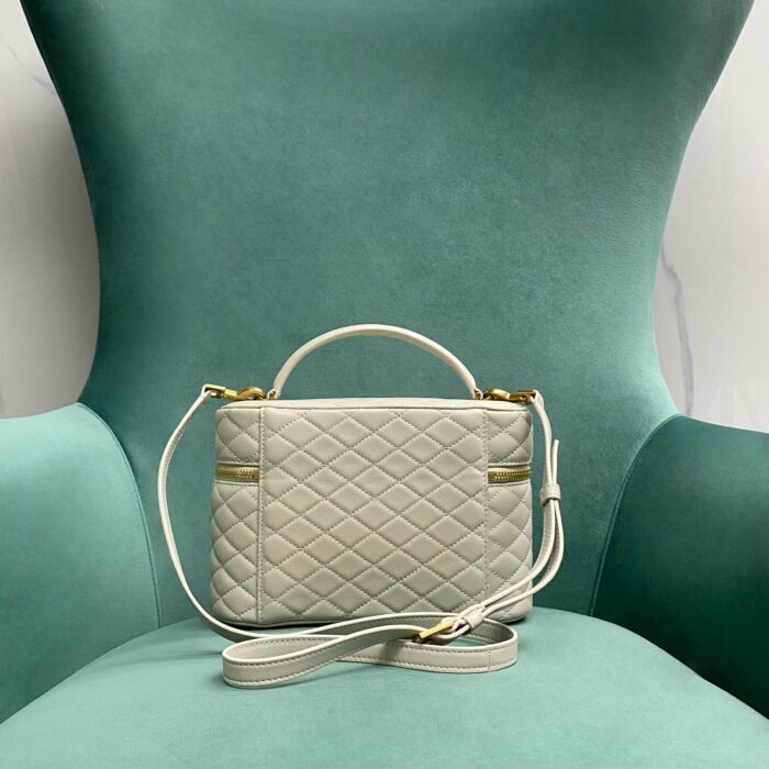 생로랑 램스킨 소재의 GABY 라지 배니티 백 851572 화이트 레플리카 미러급 SA급 S급 고퀄리티 최상급 하이엔드 가방 [여성] 2