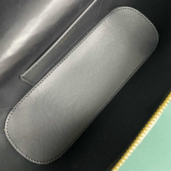 생로랑 램스킨 소재의 GABY 라지 배니티 백 851572 화이트 레플리카 미러급 SA급 S급 고퀄리티 최상급 하이엔드 가방 [여성] 3