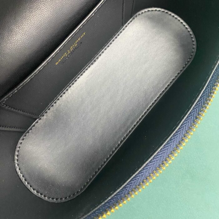 생로랑 램스킨 소재의 GABY 베니티 백 미니 766731 네이비 레플리카 미러급 SA급 S급 고퀄리티 최상급 하이엔드 가방 [여성] 3