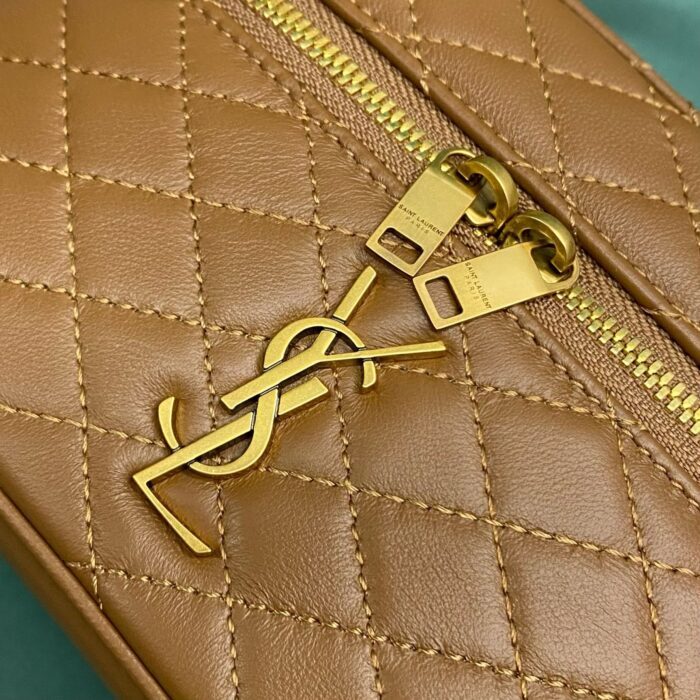 생로랑 램스킨 소재의 GABY 베니티 백 미니 766731 브라운 레플리카 미러급 SA급 S급 고퀄리티 최상급 하이엔드 가방 [여성] 6