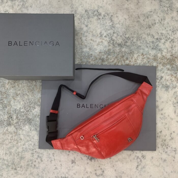 발렌시아가 B. 레더 벨트백 레드 레플리카 미러급 SA급 S급 고퀄리티 최상급 하이엔드 가방 [남성여성공용] 5
