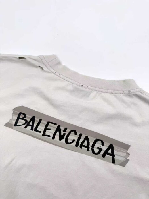발렌시아가 마스킹 테이프 티셔츠 미디움 핏 더티 화이트 반팔티 레플리카 미러급 SA급 S급 고퀄리티 하이엔드 최상급 의류 [남성여성공용] 6