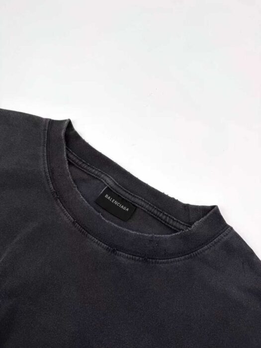 발렌시아가 마스킹 테이프 티셔츠 미디움 핏 페이디드 블랙 반팔티 레플리카 미러급 SA급 S급 고퀄리티 하이엔드 최상급 의류 [남성여성공용] 5