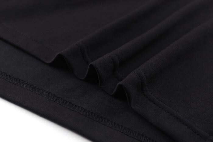 루이비통 엠벨리시드 시그니처 반팔티 블랙 1AJTYP 레플리카 미러급 SA급 S급 고퀄리티 하이엔드 최상급 의류 [남성여성공용] 7