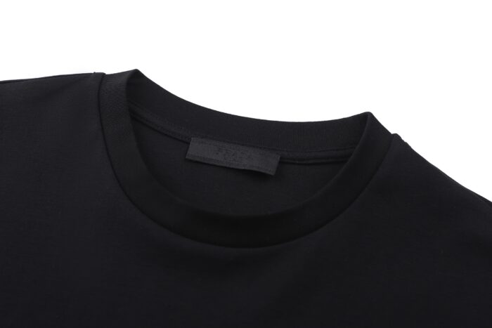 프라다 삼각 로고 프린트 크루넥 반팔티 블랙 레플리카 미러급 SA급 S급 고퀄리티 하이엔드 최상급 의류 [남성여성공용] 5