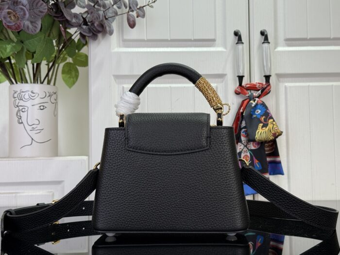 루이비통 카퓌신 미니 M26328 M26531 M48865 블랙 레플리카 미러급 SA급 S급 고퀄리티 최상급 하이엔드 가방 [여성] 2