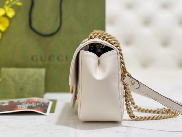구찌 GG 마몽 미니 숄더백 화이트 레더 739682 레플리카 미러급 SA급 S급 고퀄리티 최상급 하이엔드 가방 [여성] 5