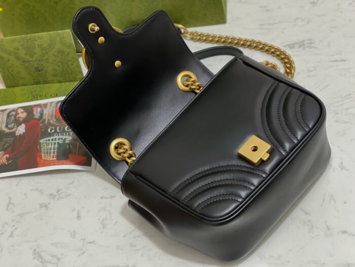 구찌 GG 마몽 미니 숄더백 블랙 레더 739682 레플리카 미러급 SA급 S급 고퀄리티 최상급 하이엔드 가방 [여성] 6