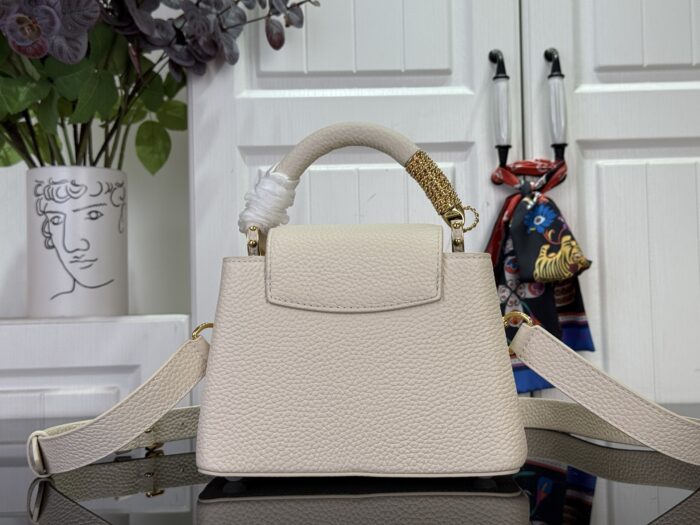 루이비통 카퓌신 미니 M26328 M26531 M48865 아이보리 비통 레플리카 미러급 SA급 S급 고퀄리티 최상급 하이엔드 가방 [여성] 2