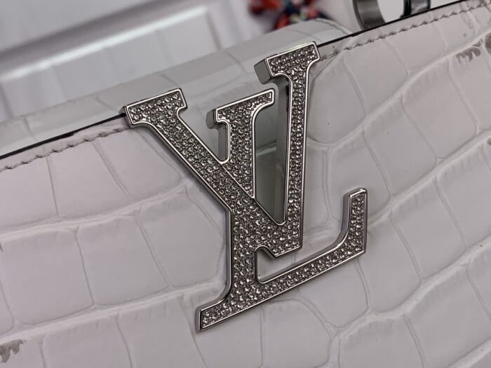 루이비통 카퓌신 미니 악어무늬 M94227 M48865 M88298 화이트 레플리카 미러급 SA급 S급 고퀄리티 최상급 하이엔드 가방 [여성] 6