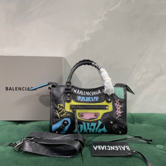 발렌시아가 르 시티 스몰 백 파리스 멀티 컬러 그래피티 블랙 레플리카 미러급 SA급 S급 고퀄리티 최상급 하이엔드 가방 [여성] 2