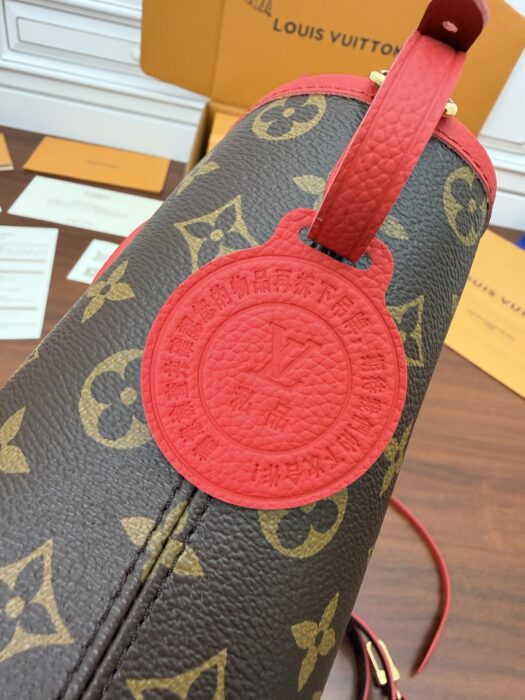 루이비통 네버풀 인사이드 아웃 BB M28318 브라운 레드 레플리카 미러급 SA급 S급 고퀄리티 최상급 하이엔드 가방 [여성] 7