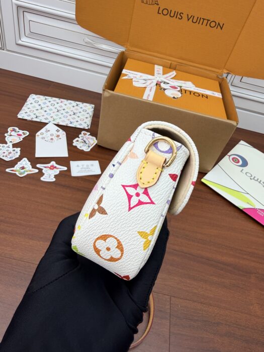 루이비통 LV X TM 월릿 온 체인 아이비 M27492 화이트 레플리카 미러급 SA급 S급 고퀄리티 최상급 하이엔드 가방 [여성] 9