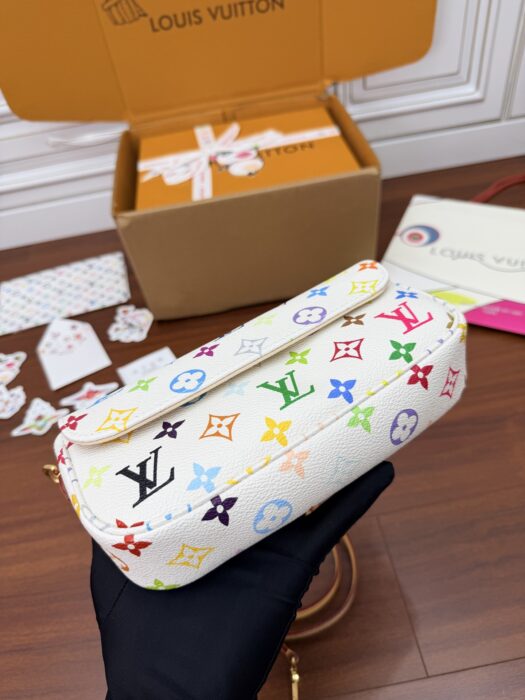 루이비통 LV X TM 월릿 온 체인 아이비 M27492 화이트 레플리카 미러급 SA급 S급 고퀄리티 최상급 하이엔드 가방 [여성] 7