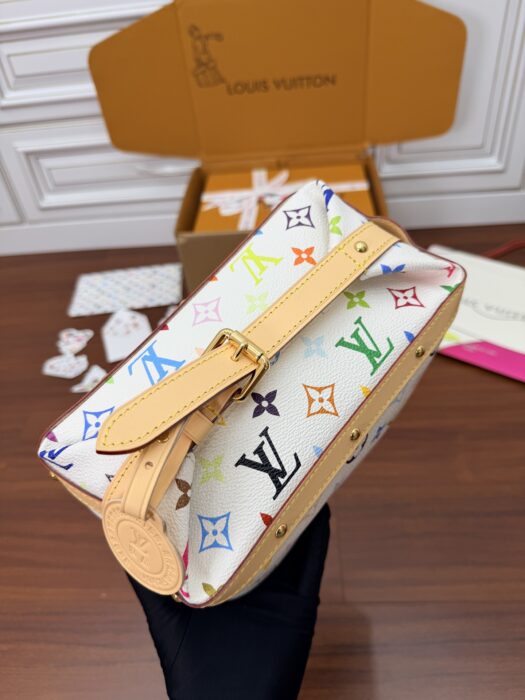 루이비통LV x TM 크루저 토일레트리 백 화이트 M27900 레플리카 미러급 SA급 S급 고퀄리티 최상급 하이엔드 가방 [여성] 7