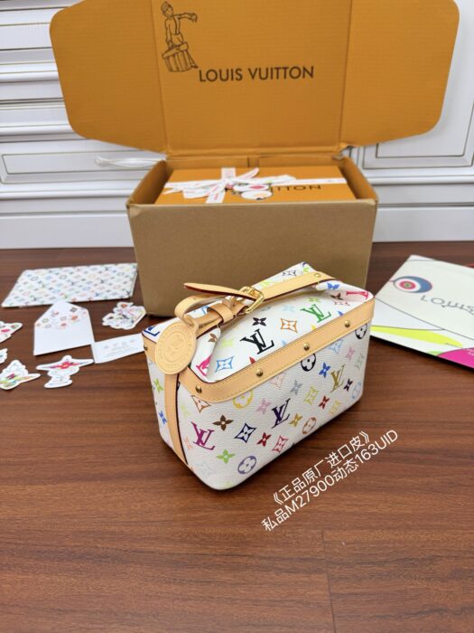 루이비통LV x TM 크루저 토일레트리 백 화이트 M27900 레플리카 미러급 SA급 S급 고퀄리티 최상급 하이엔드 가방 [여성] 4