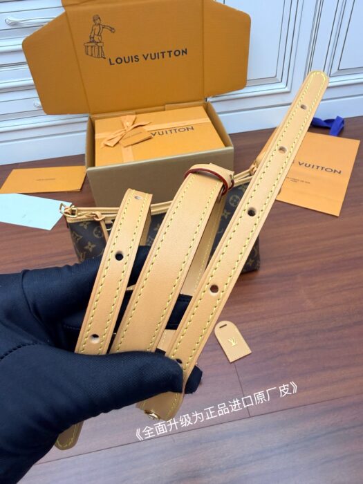 루이비통 캐리올 이스트 웨스트 M28101 브라운 레플리카 미러급 SA급 S급 고퀄리티 최상급 하이엔드 가방 [여성] 16