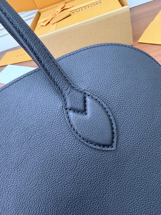 루이비통 로우 키 더플 토트 블랙 M26257 블랙 레플리카 미러급 SA급 S급 고퀄리티 최상급 하이엔드 가방 [여성] 10