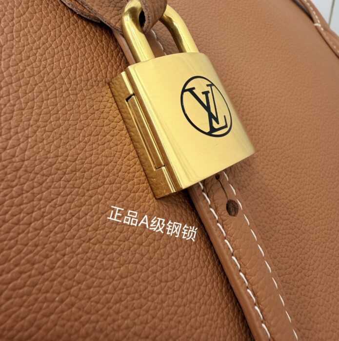 루이비통 로우 키 더플 토트 블랙 M26257 꼬냑 레플리카 미러급 SA급 S급 고퀄리티 최상급 하이엔드 가방 [여성] 10