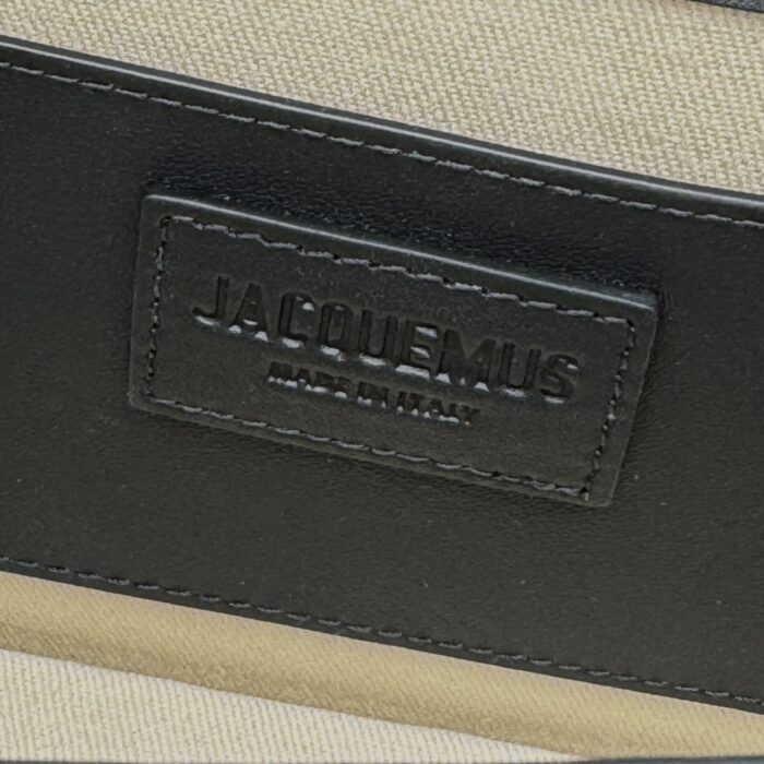 자크뮈스 밤비노 크로스바디 플랩백 블랙 라지 금장 무광 레더 레플리카 미러급 SA급 S급 고퀄리티 최상급 하이엔드 가방 [여성] 11