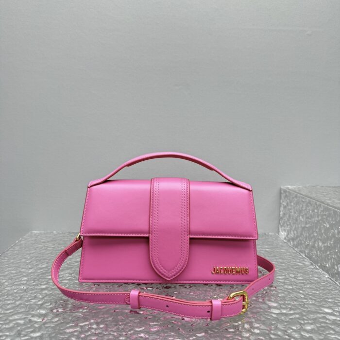 자크뮈스 밤비노 크로스바디 플랩백 다크 핑크 라지 금장 레더 레플리카 미러급 SA급 S급 고퀄리티 최상급 하이엔드 가방 [여성] 2