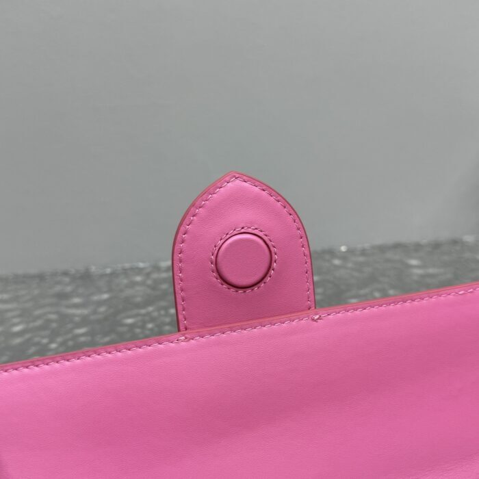 자크뮈스 밤비노 크로스바디 플랩백 다크 핑크 라지 금장 레더 레플리카 미러급 SA급 S급 고퀄리티 최상급 하이엔드 가방 [여성] 12